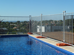 Compliant Temporary Pool Fencing